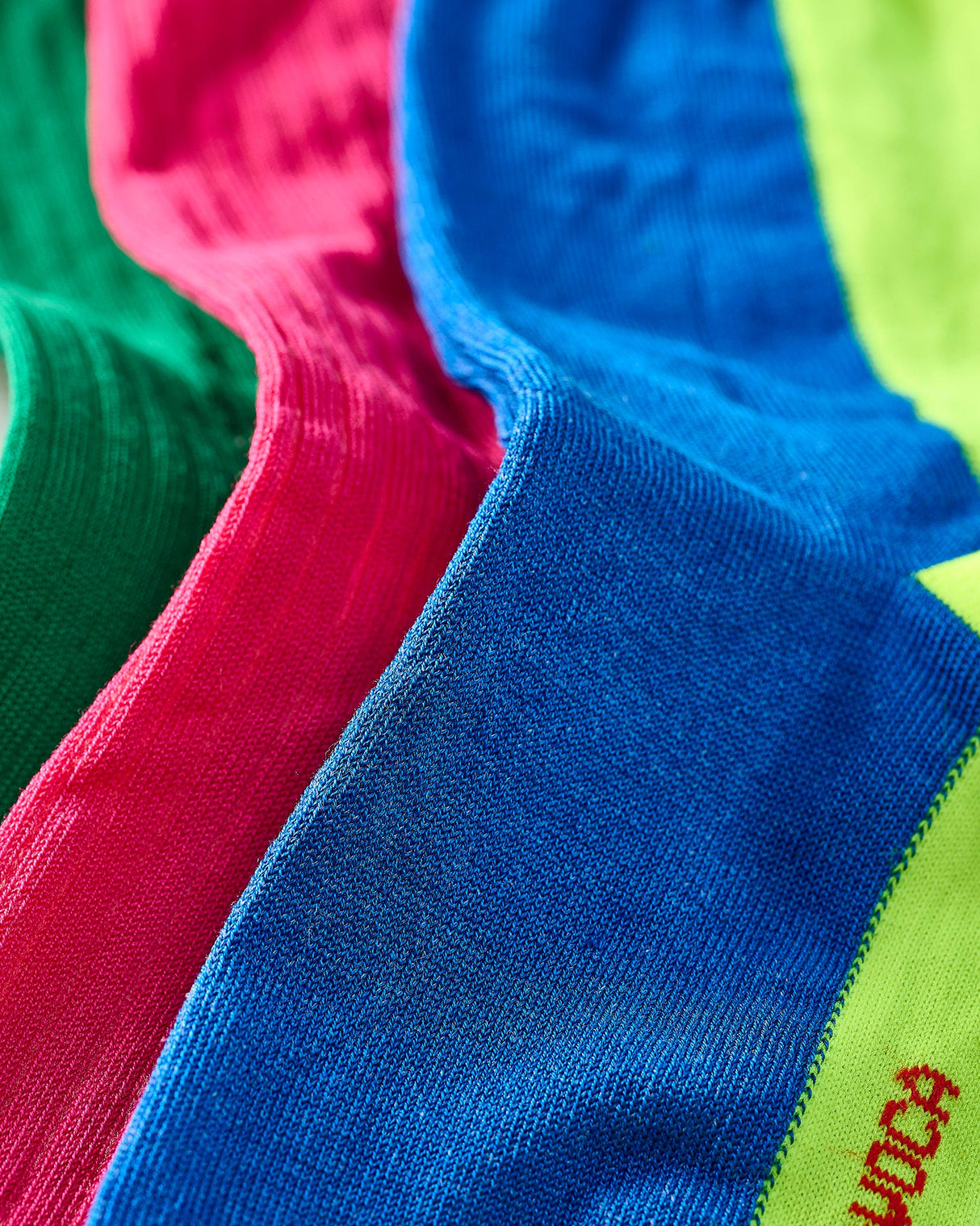 Neon-Green-Meserized-Ankle-Socks