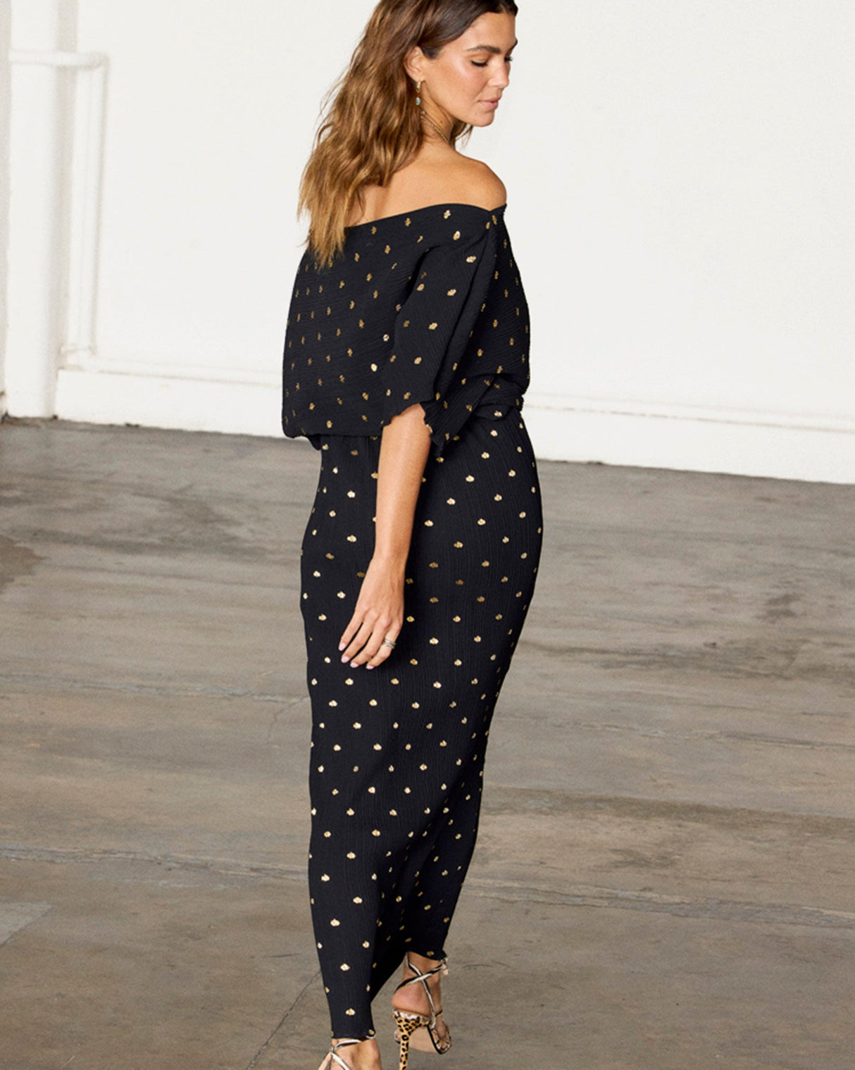 Black-Tilly-Metallic-Dress