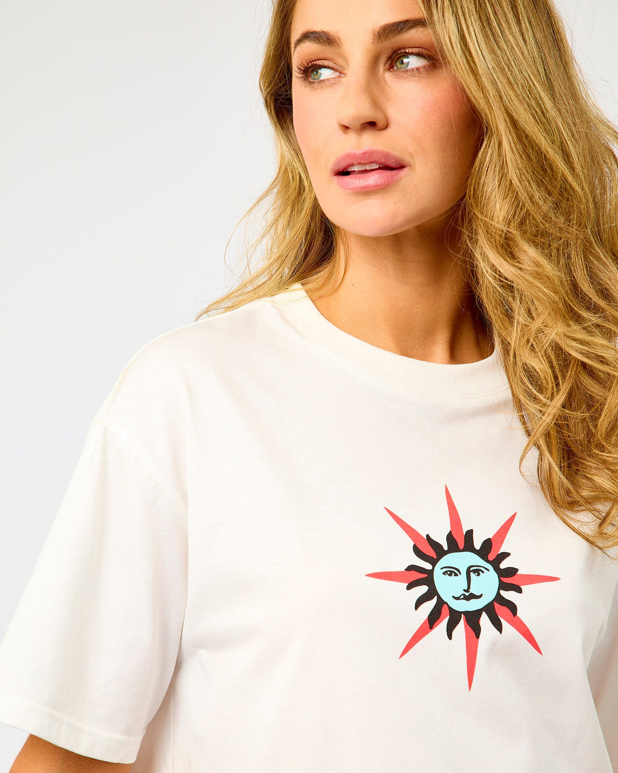 White Morocco Graphic Sun T-Shirt