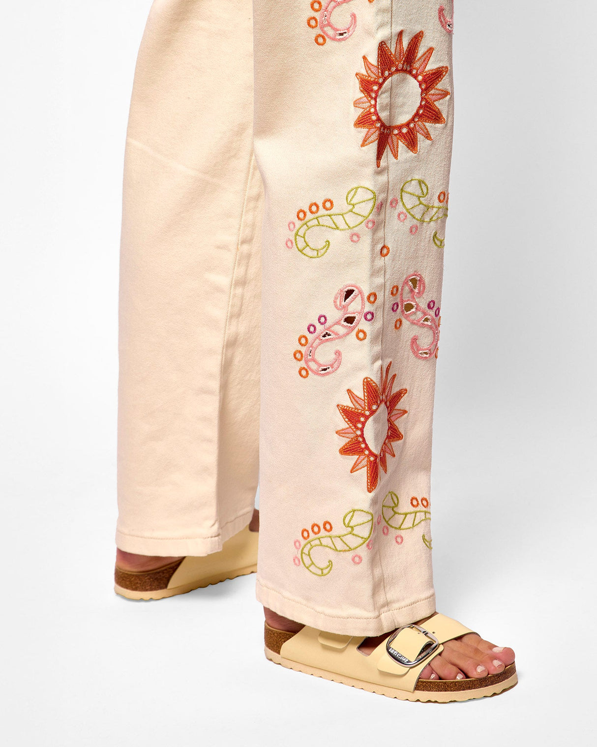Cream Embroidered Scallop Jeans