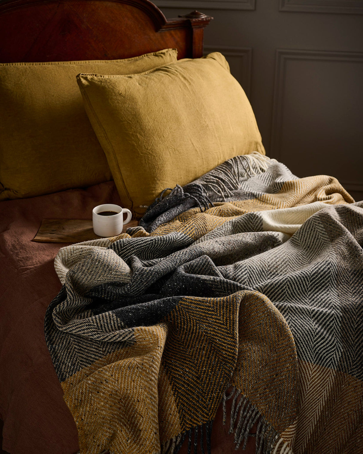 Peat Heavy Donegal Throw