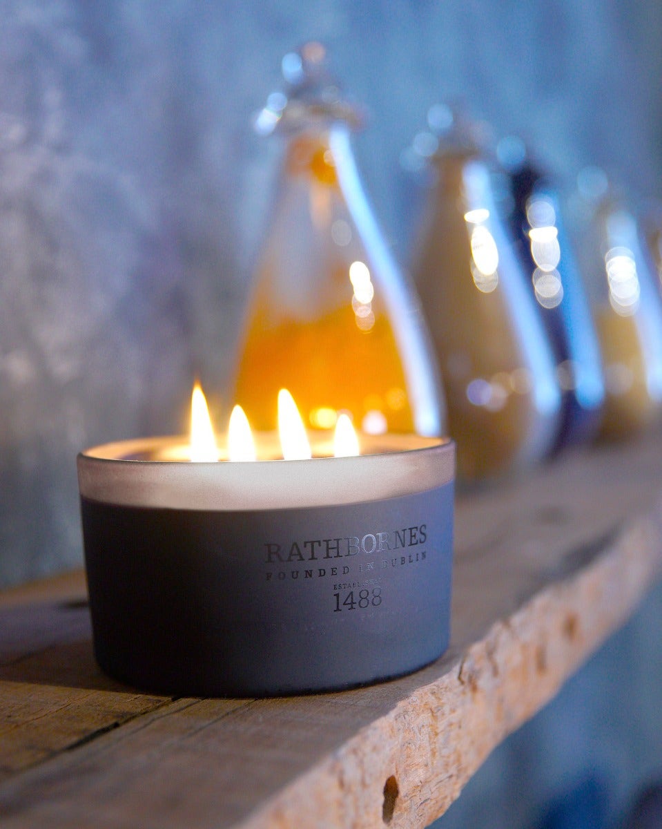 Dublin Dusk Smoked Oud & Ozonic Accord Luxury 4 Wick Candle
