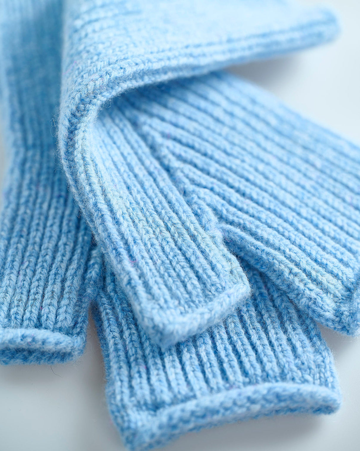 Glacier-Lambswool-Clyde-Cuff
