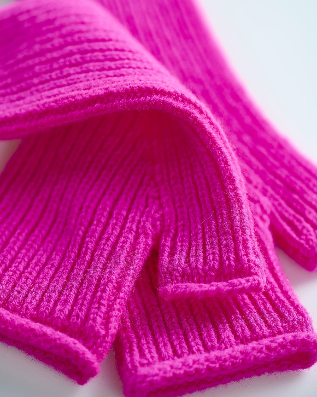 Neon-Pink-Lambswool-Clyde-Cuff
