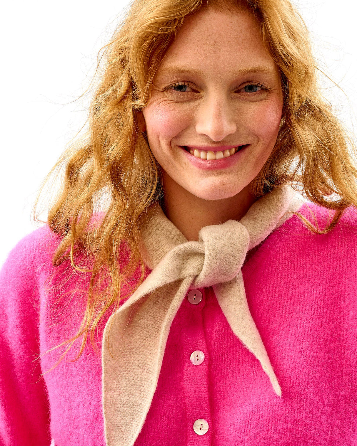 Linen-Lambswool-Triangle-Neck-Tie-Scarf
