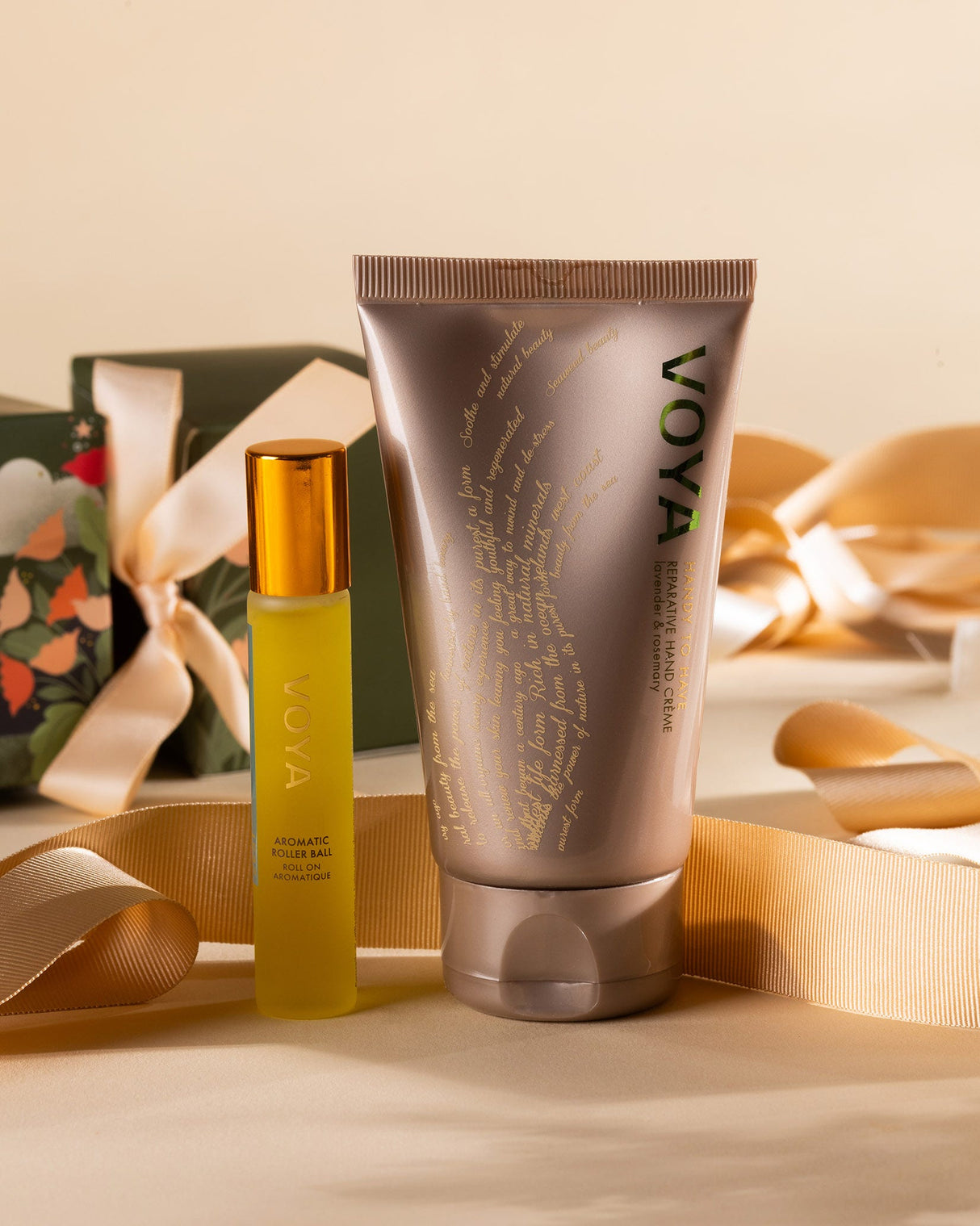 The Land of Youth Rejuvinating Hand & Aromatherpay Duo Gift Set