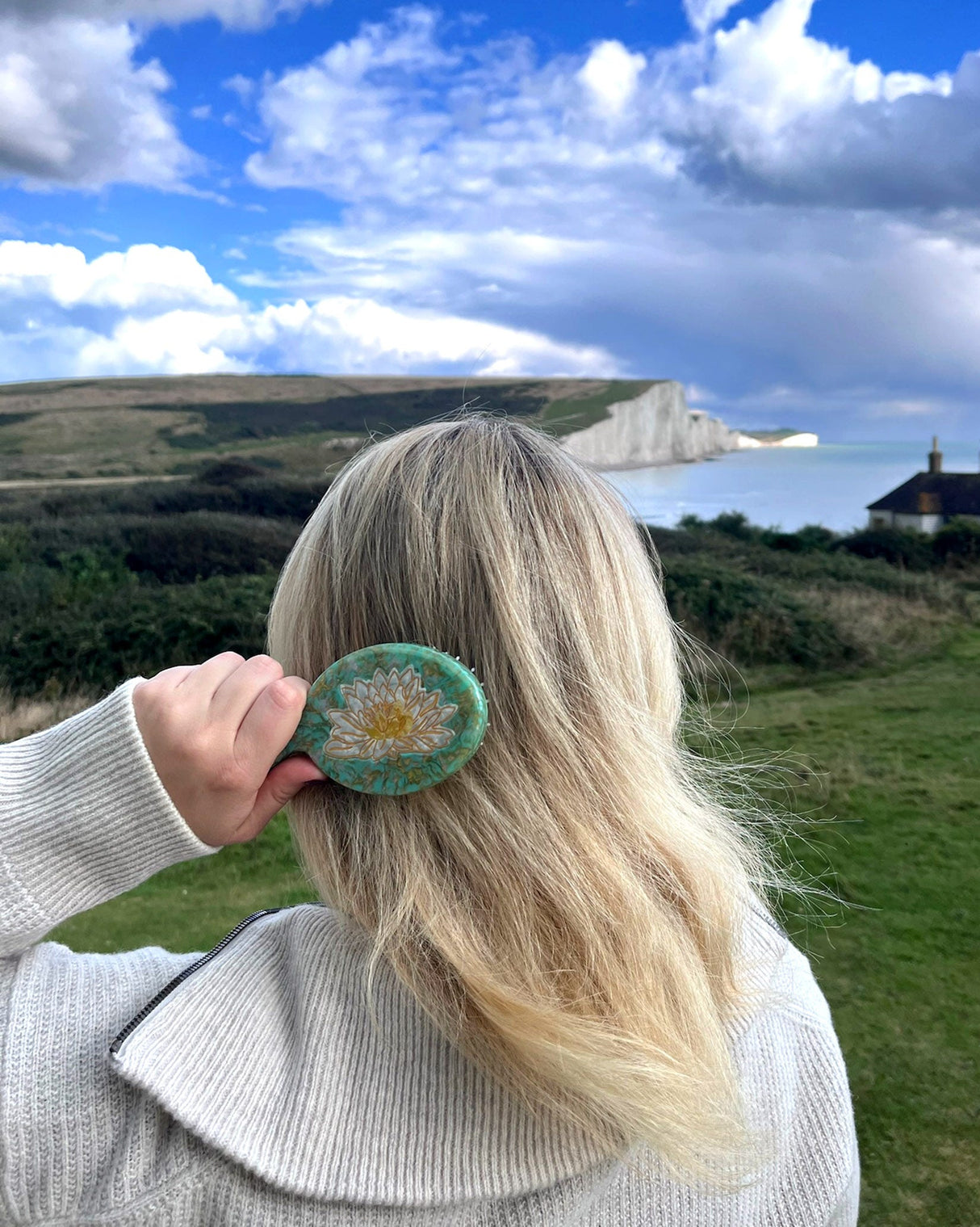 Hand-Painted-Water-Lily-Hair-Brush
