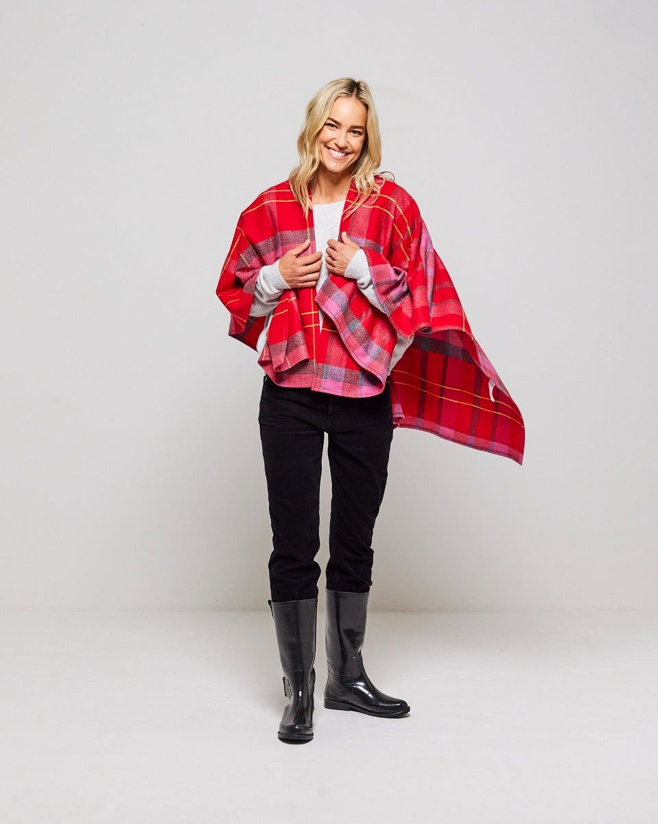 Memory-Red-Tigroney-Cape