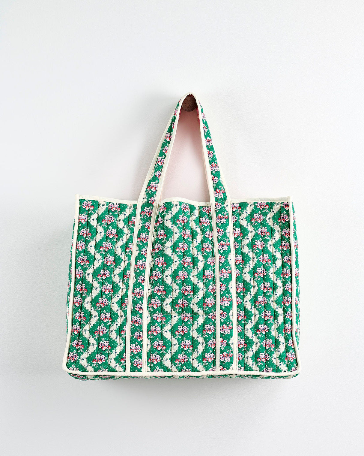 Green-Wave-Pink-Tulip-Quilted-Cotton-Tote-Bag