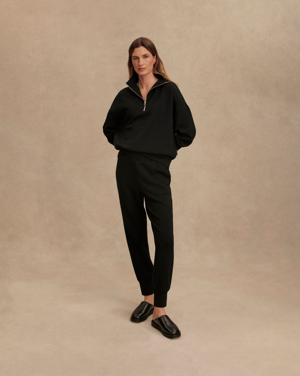 Black Hawley Half Zip Sweathsirt
