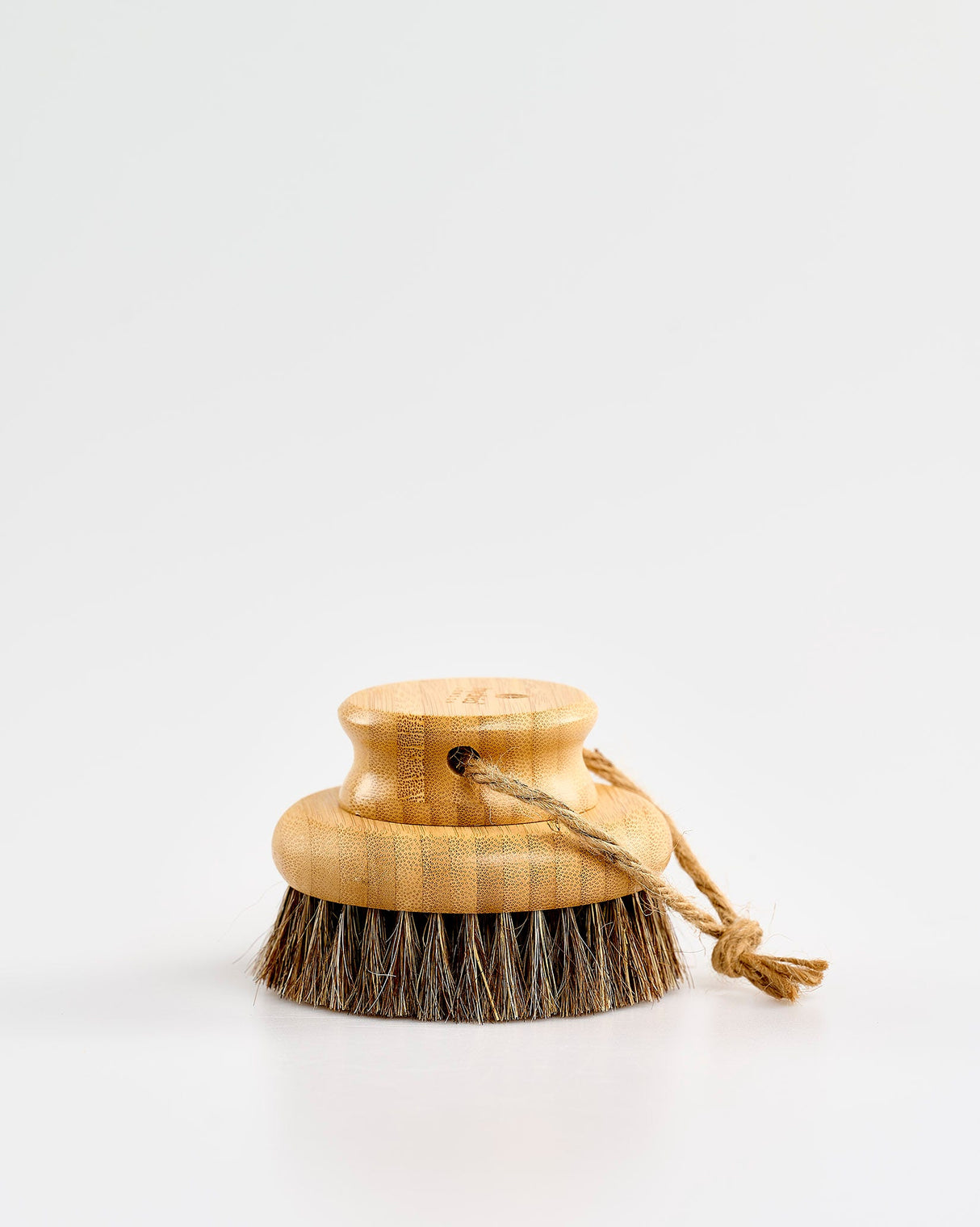 Bamboo-Cactus-Mane-Bristle-Wet-or-Dry-Body-Brush