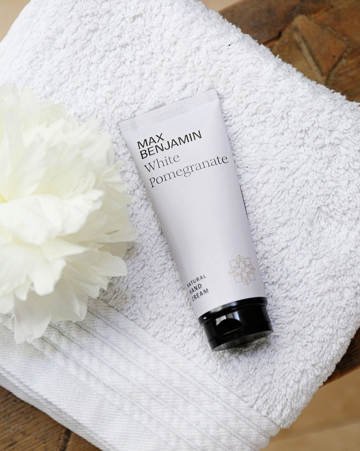 White-Pomegranate-Hand-Cream
