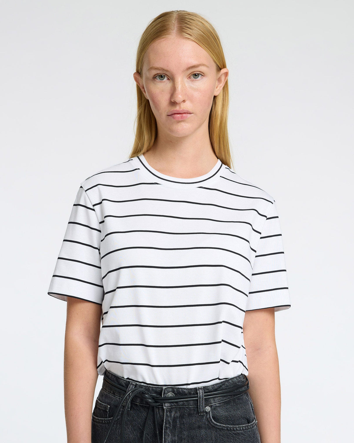 Black-Essential-Thin-Striped-Boxy-T-Shirt