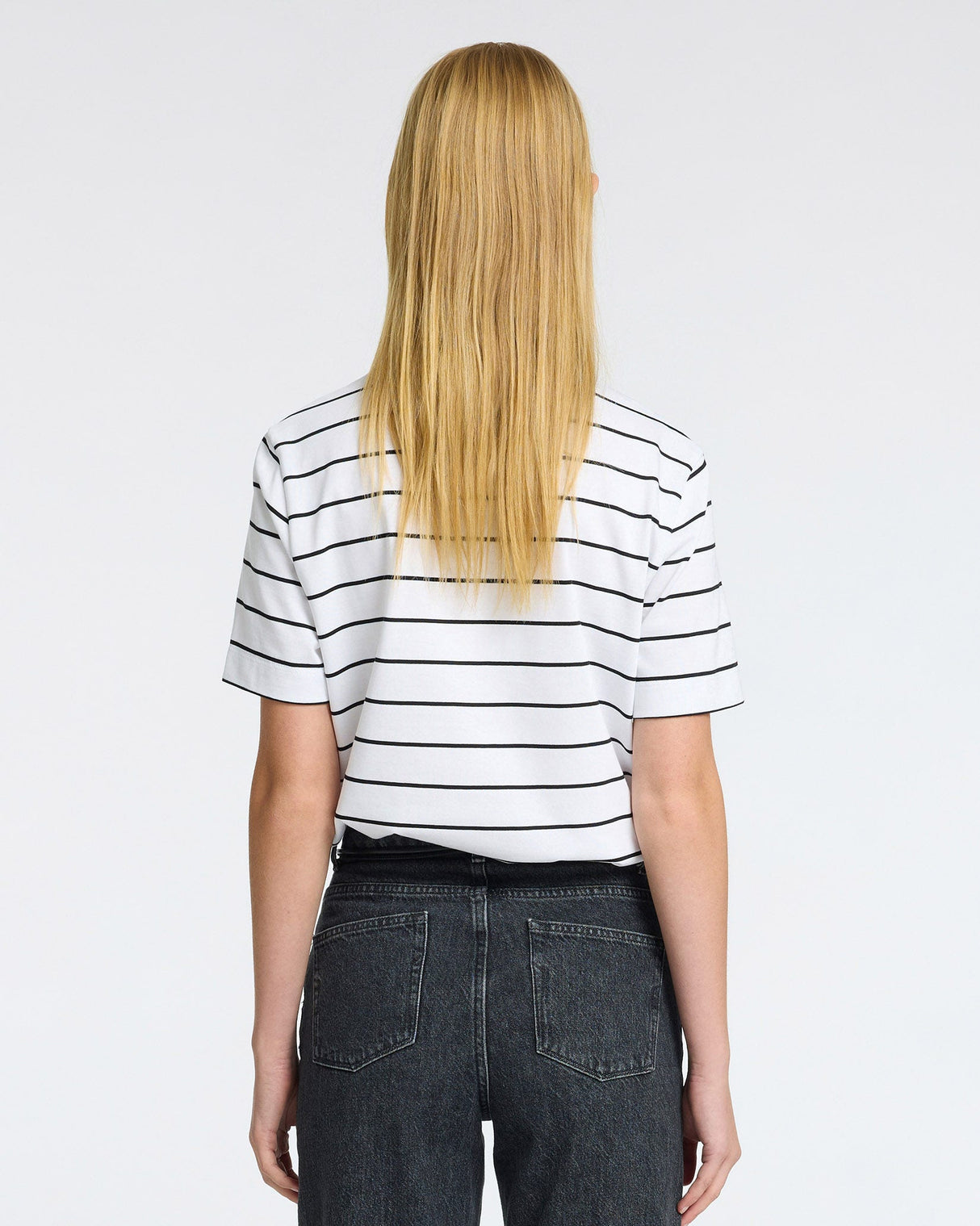 Black-Essential-Thin-Striped-Boxy-T-Shirt