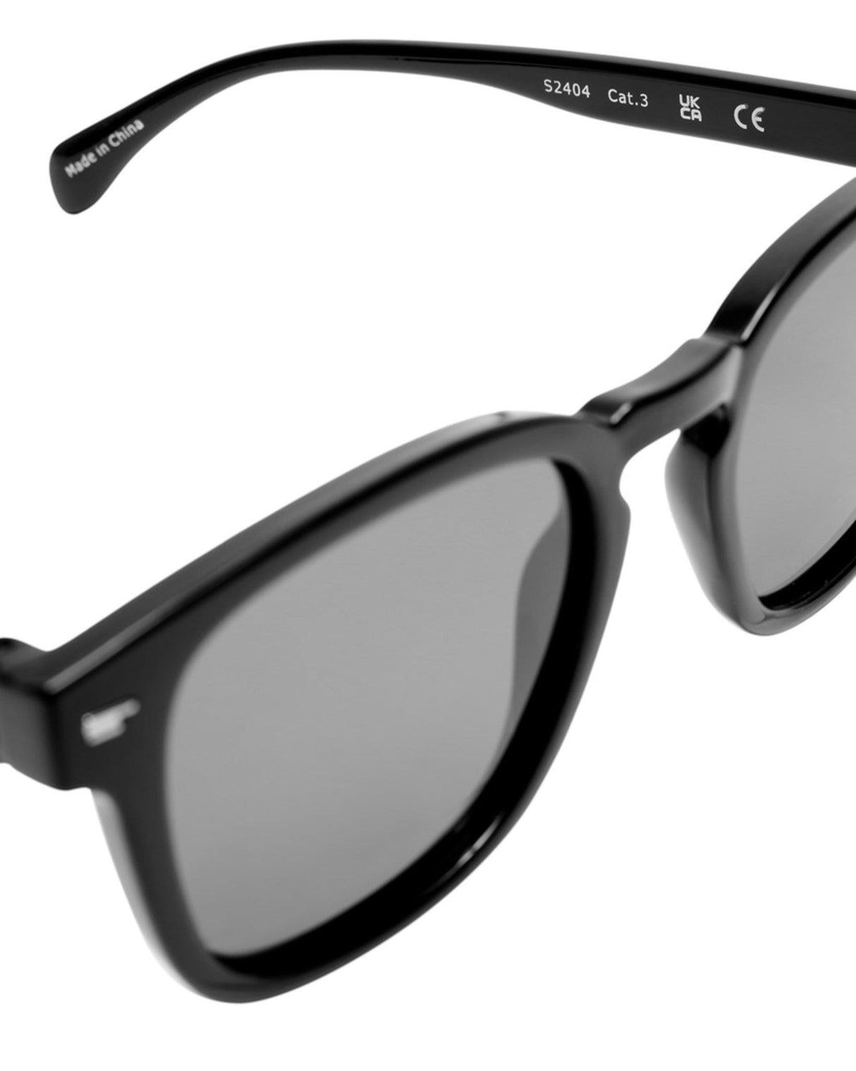 Black S2404 Skylar Sunglasses