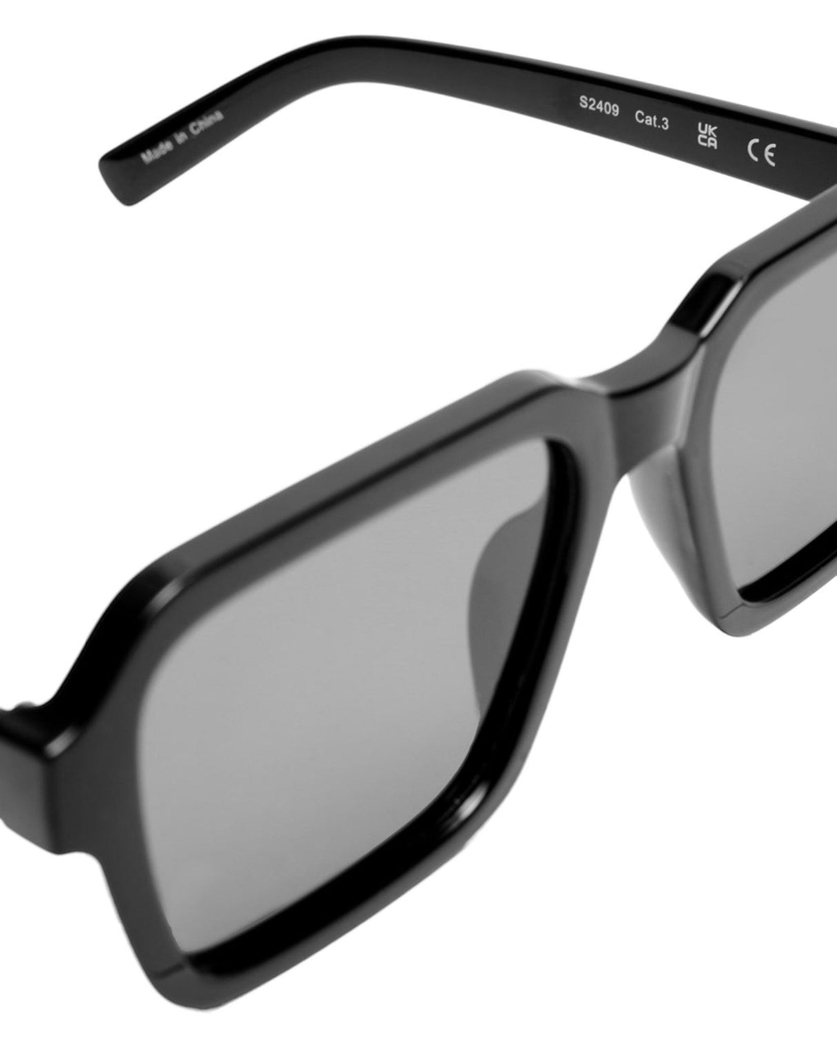 Black S2409 Skylar Sunglasses