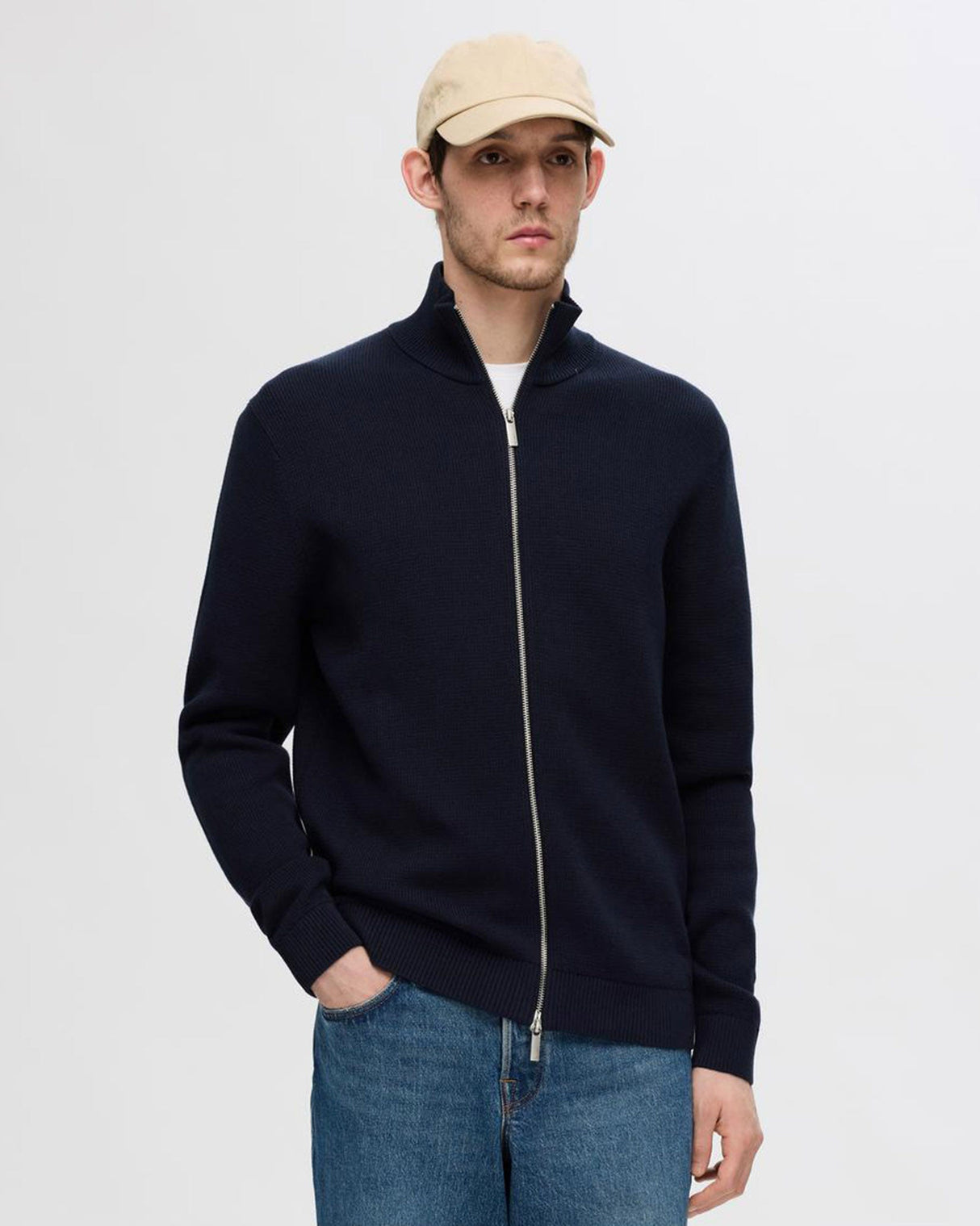 Sky-Captain-Dane-Cotton-Structured-Knit-Full-Zip-Jumper