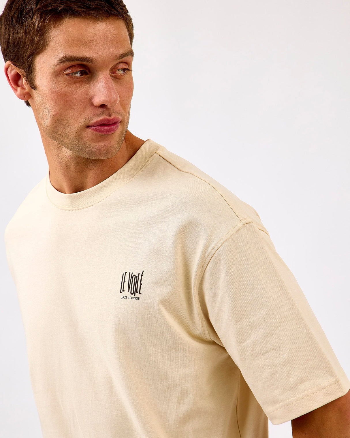 Angora Ari Graphic Print T-Shirt
