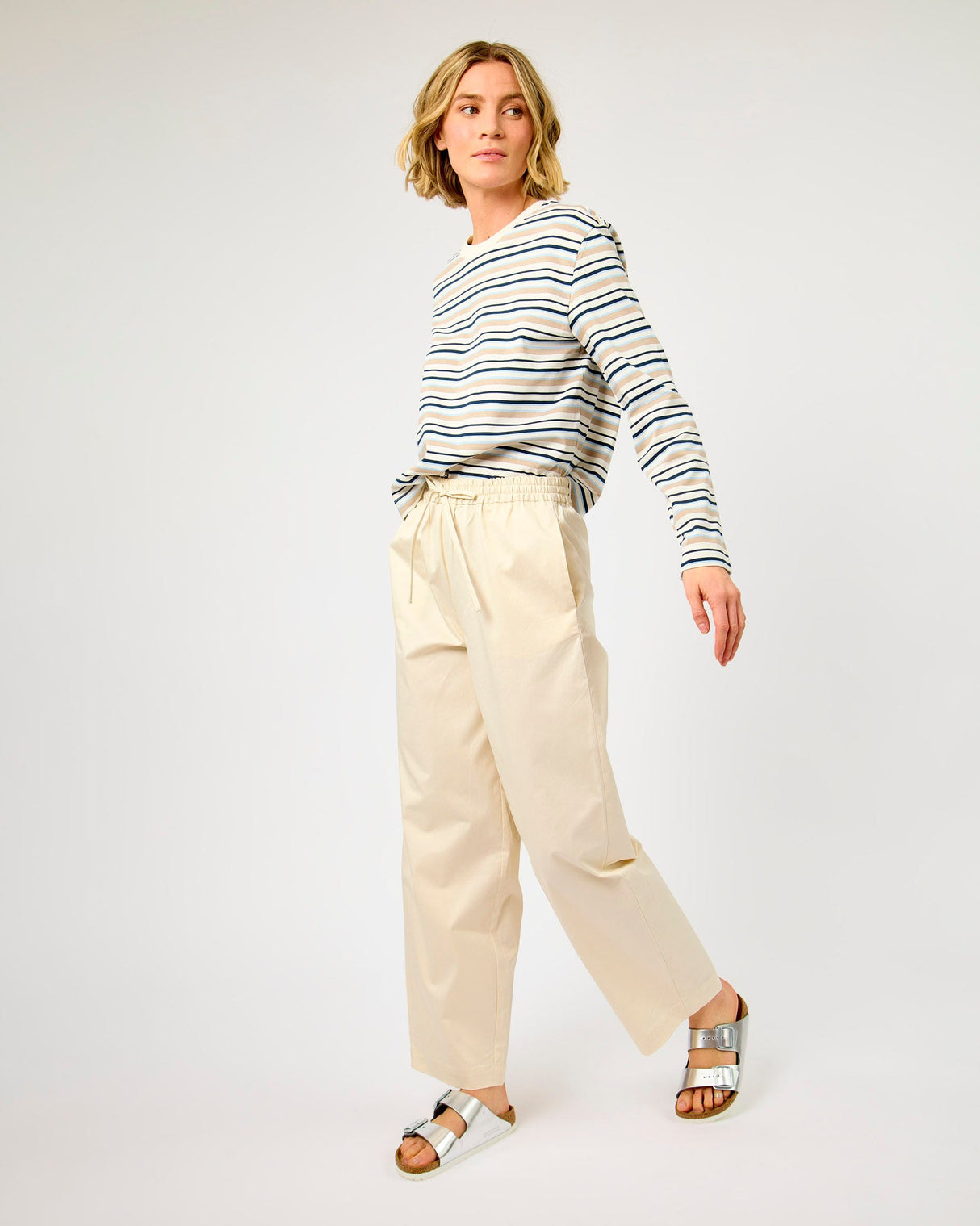 Birch-Juma-Cotton-Blend-Loose-Barrel-Pants