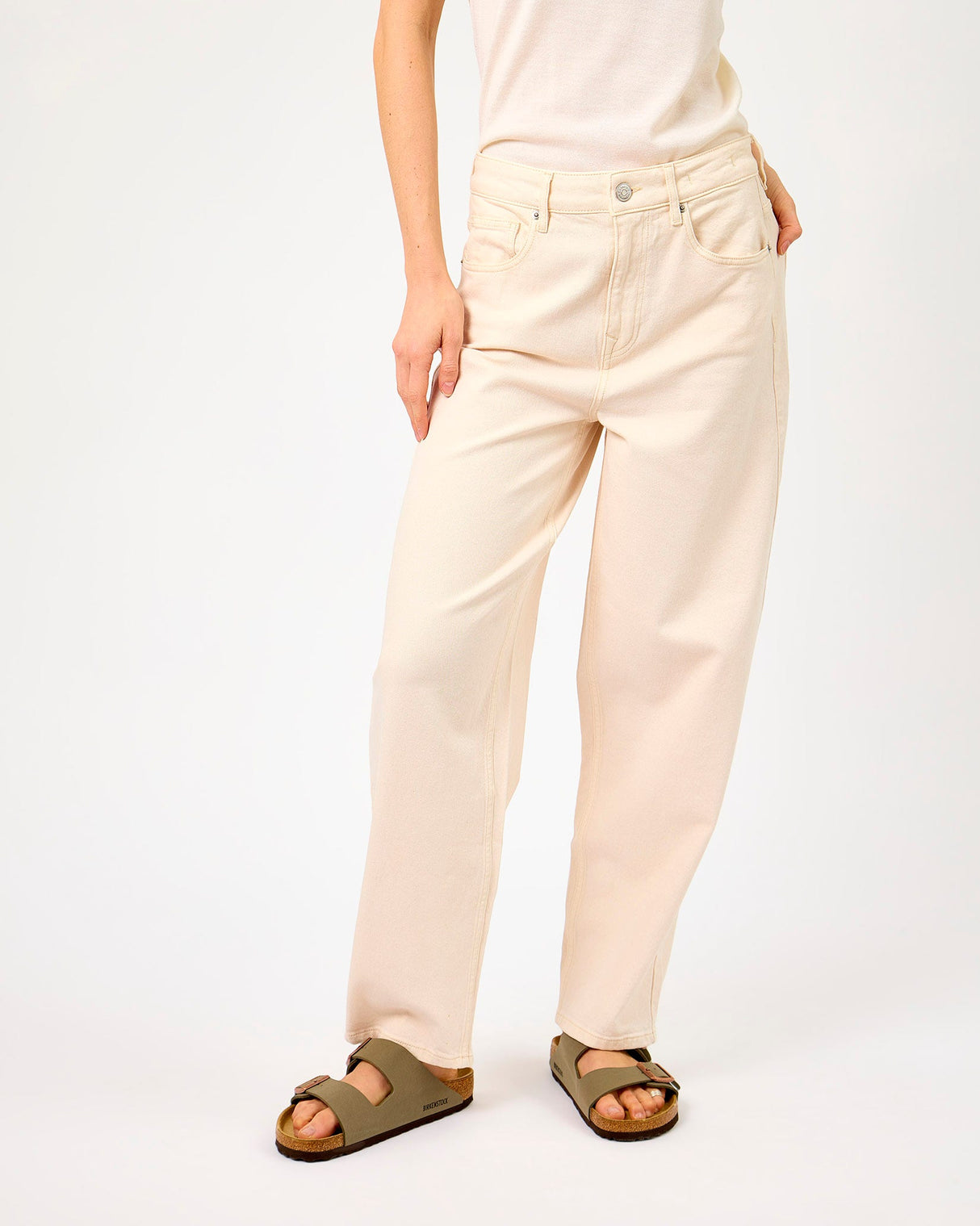 Egret Ebba Barrel Jeans