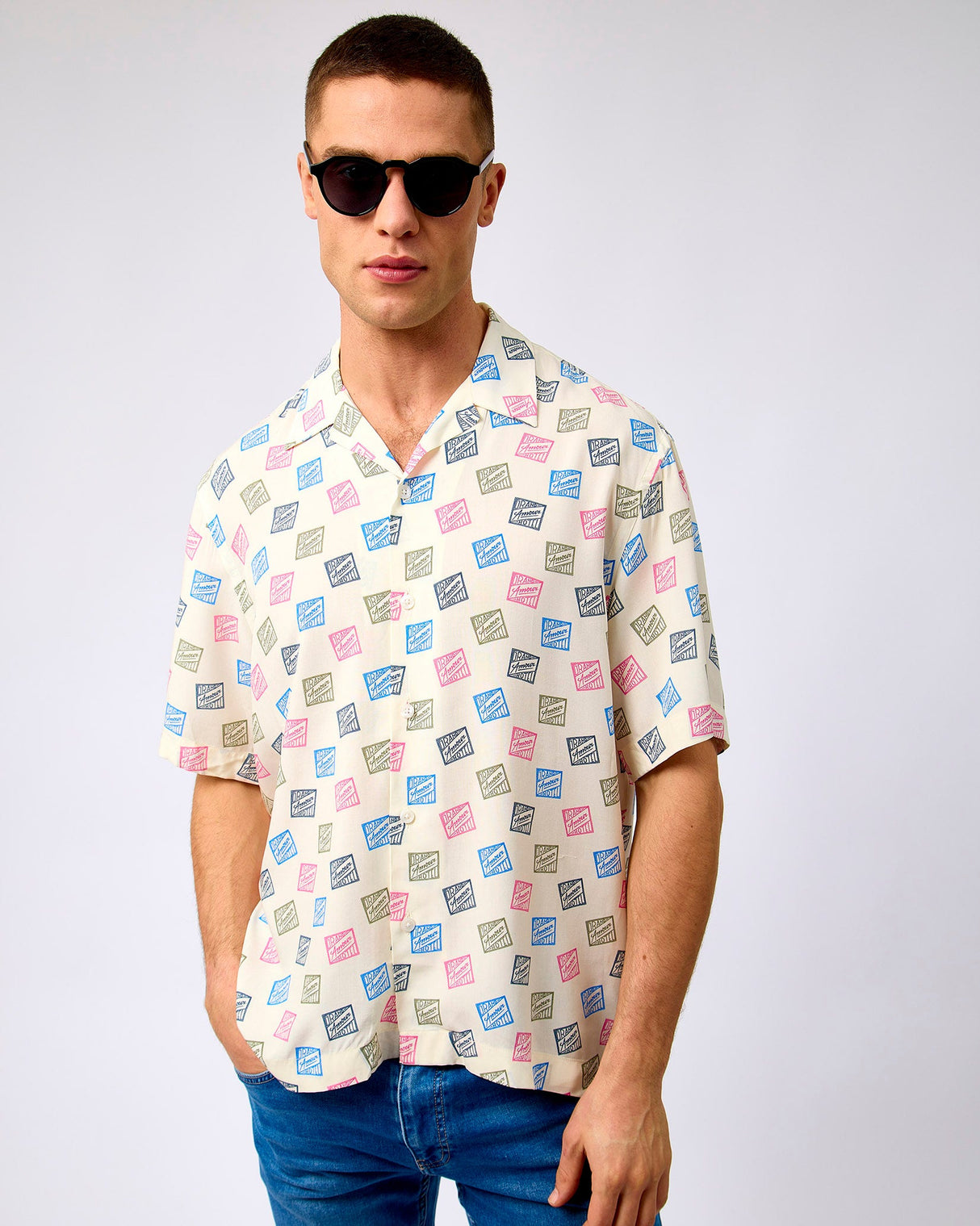 Egret-Hotel-Amour-Stamps-Short-Sleeve-Shirt