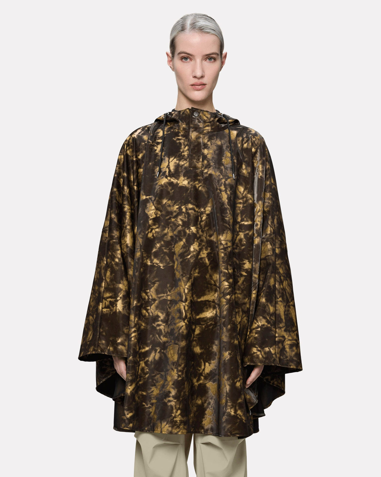 Muddy-W3-Cape