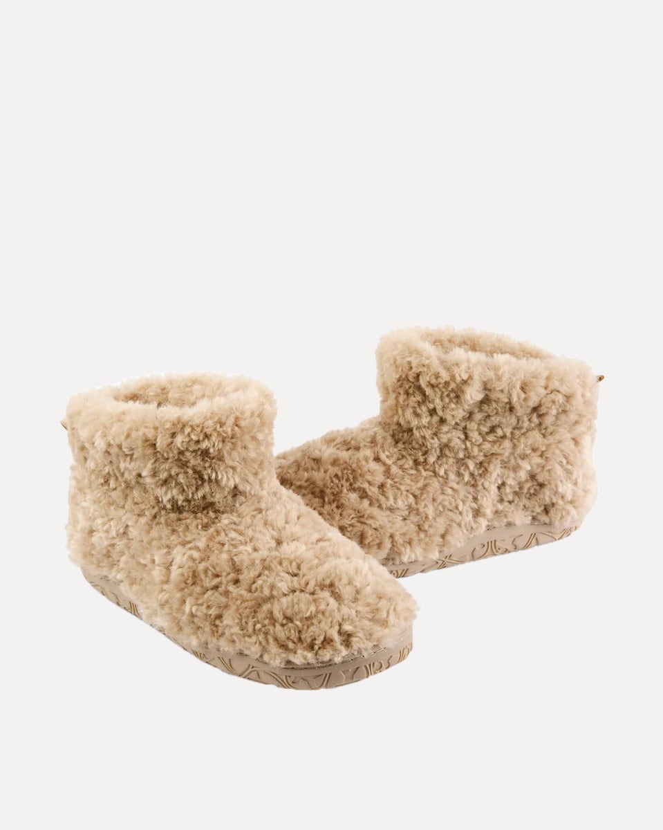 Biscuit Lauren Borg Fleece Short Boot Slippers