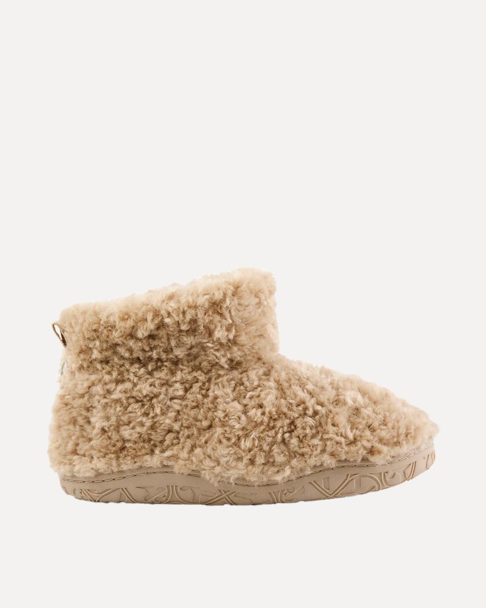 Biscuit Lauren Borg Fleece Short Boot Slippers