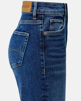 Medium True Basic Wash Jeans