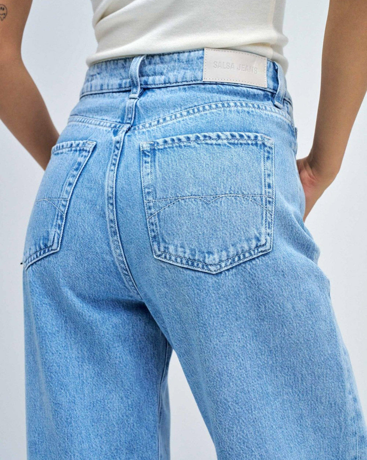 Light Wash Wide Leg Jeans