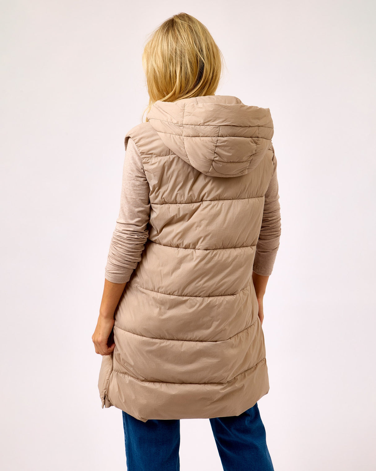 Macchiato Long Hooded Vest