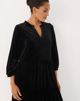 Black Viggasa Velvet Midi Dress