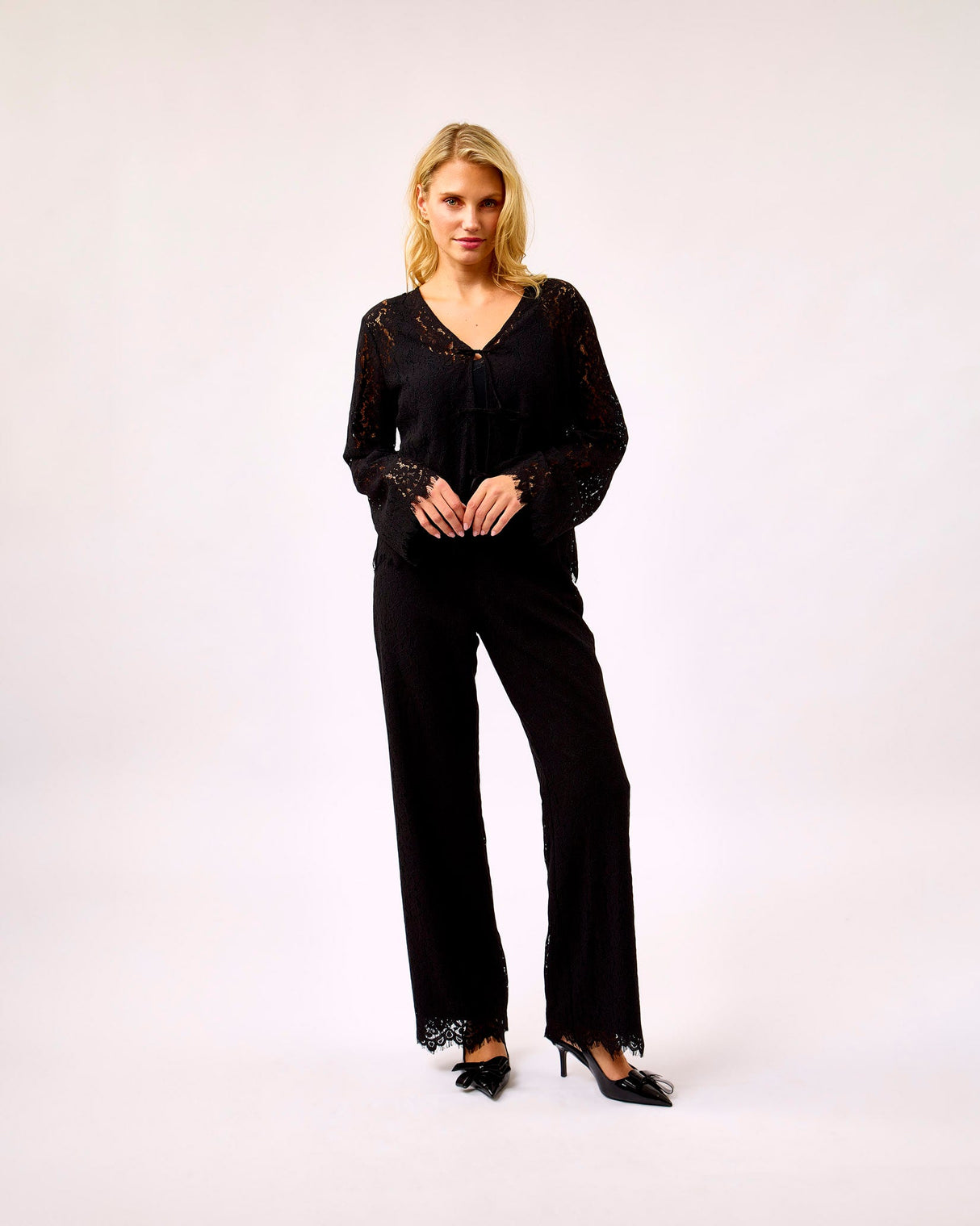Black-Viana-Lace-Trimmed-Pants