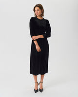 Black-Vanissa-Velvet-Midi-Dress