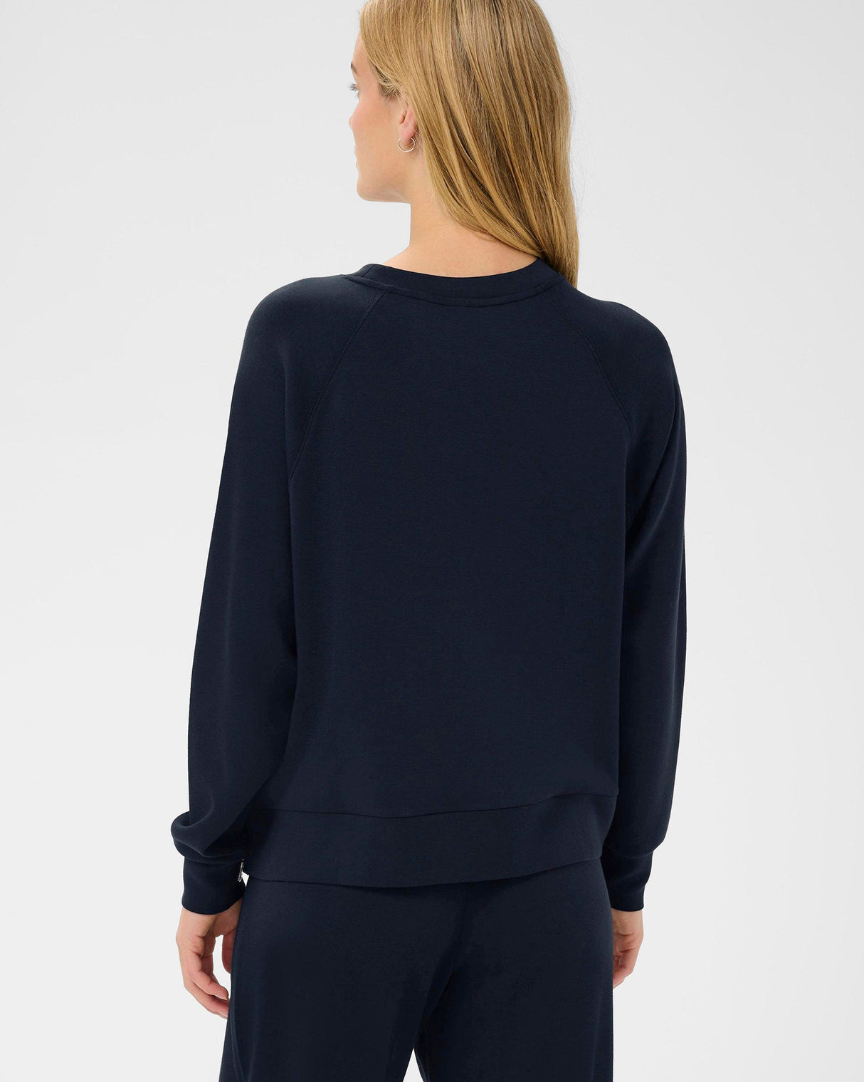 Dark-Navy-Zola-Sweatshirt