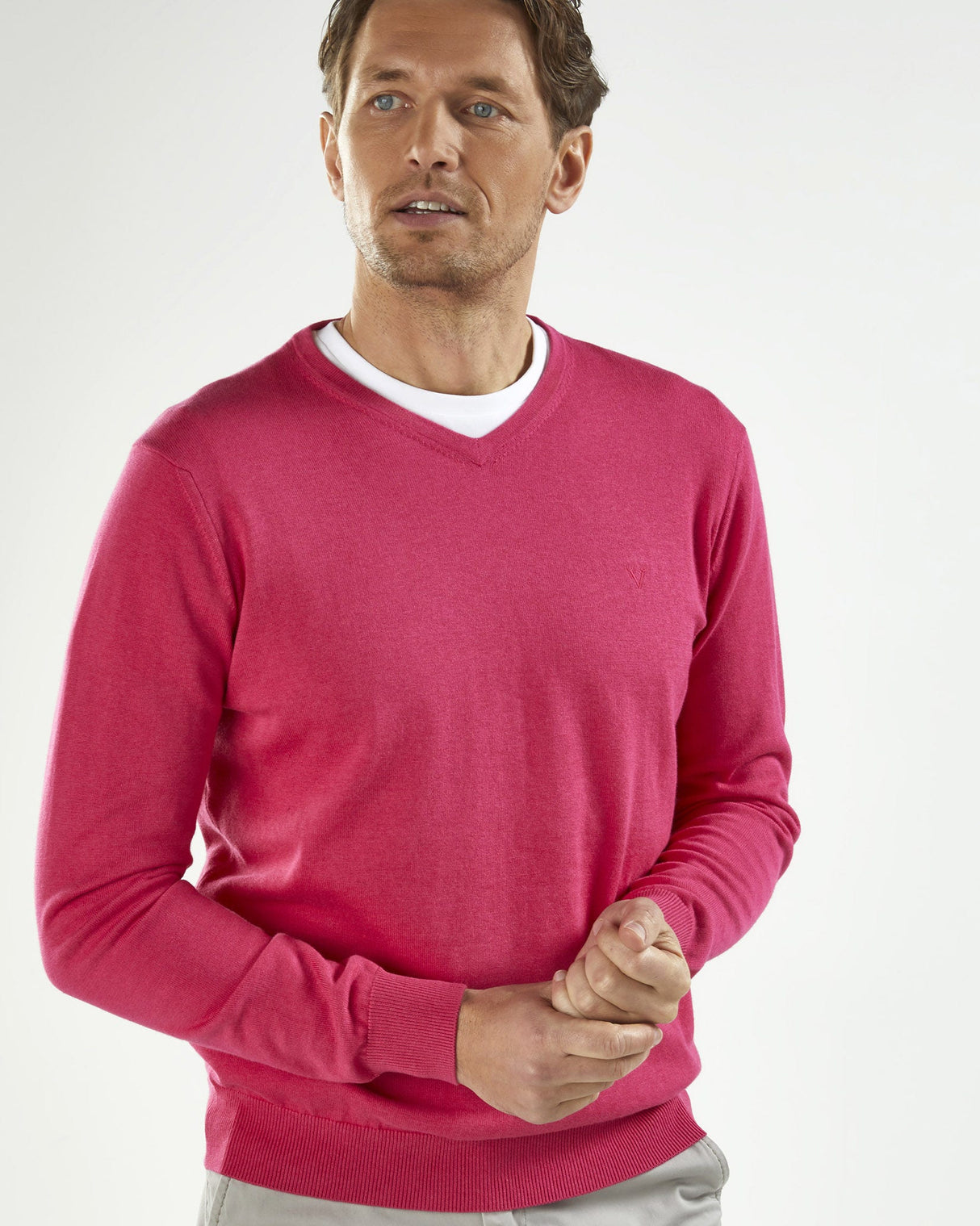 Crackle-Pink-Fine-Gauge-Cotton-V-Neck-Jumper