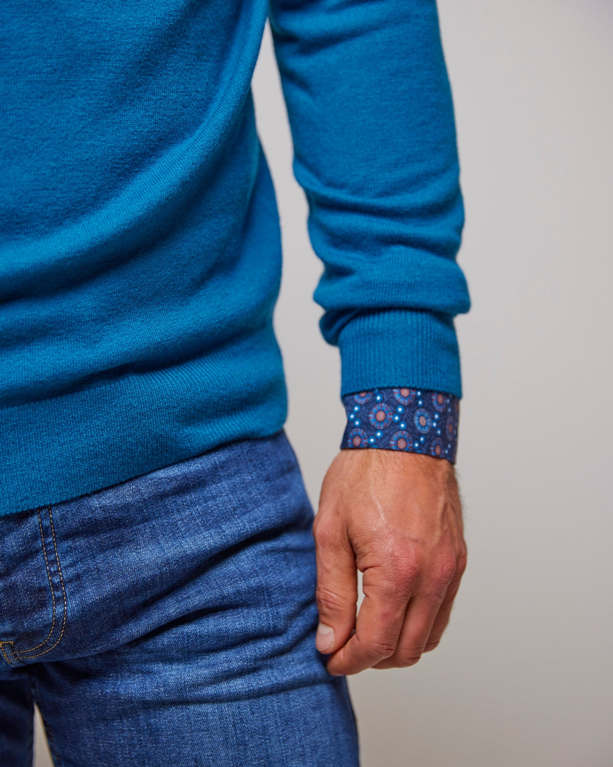 Aqua Lambswool V-Neck Knit Jumper