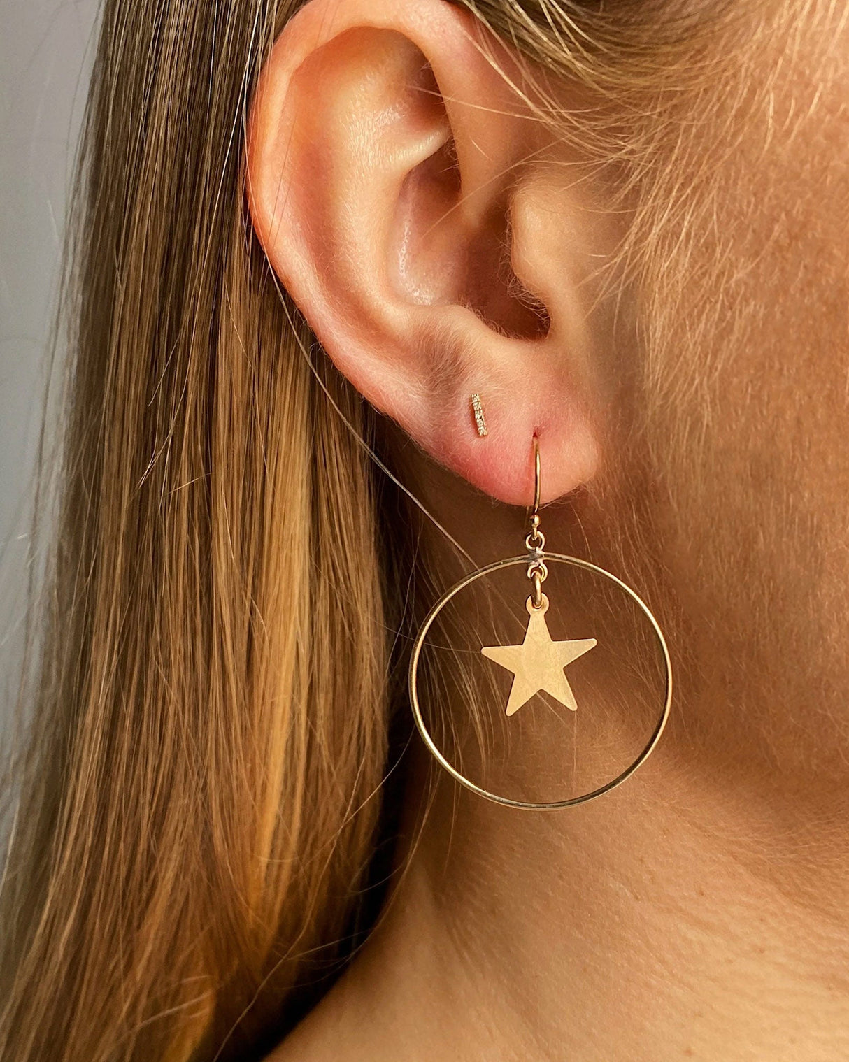 Gold-Filled-Star-in-Circle-Hoop-Earrings