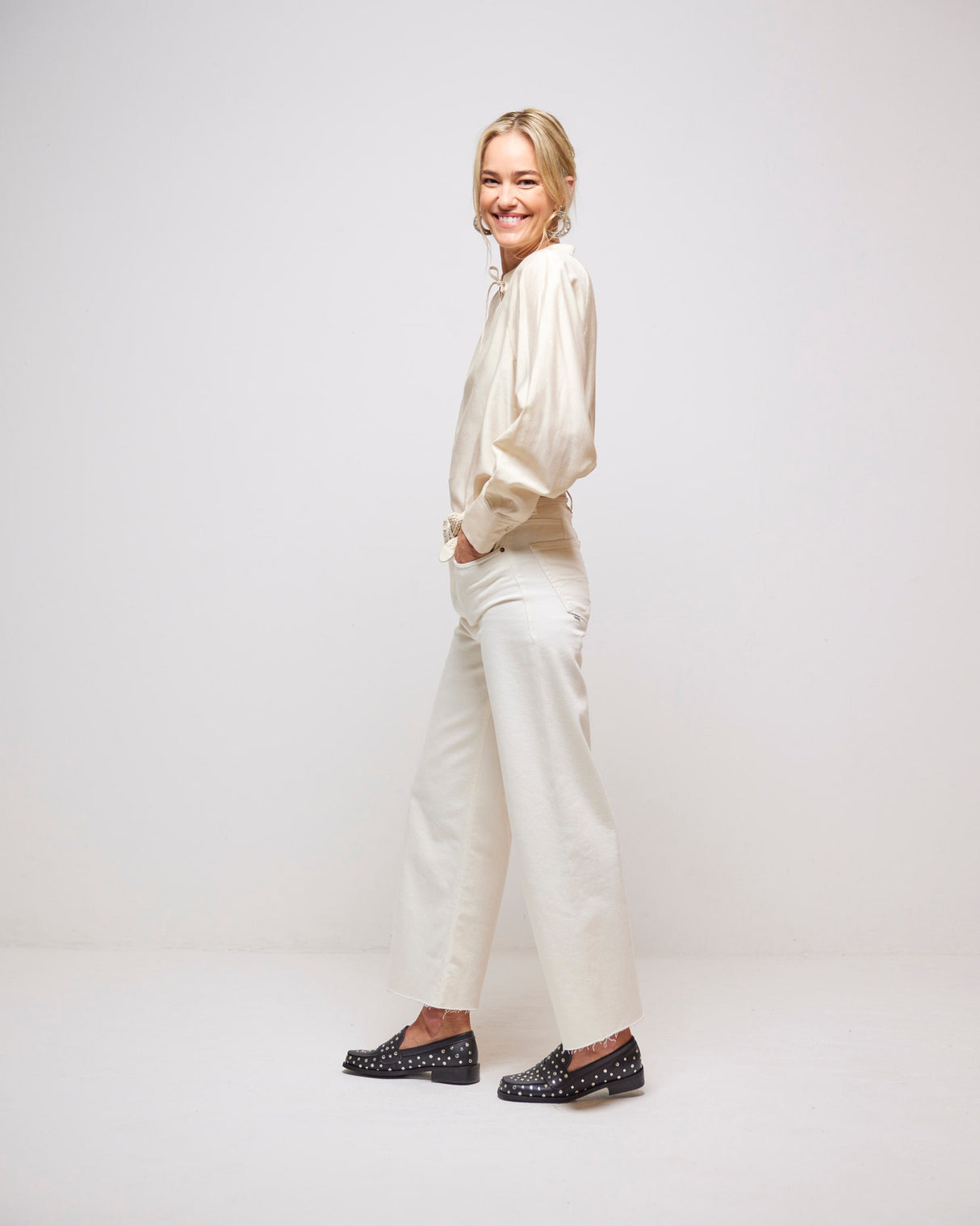 Summer Sand Vee Keyhole Tie Blouse