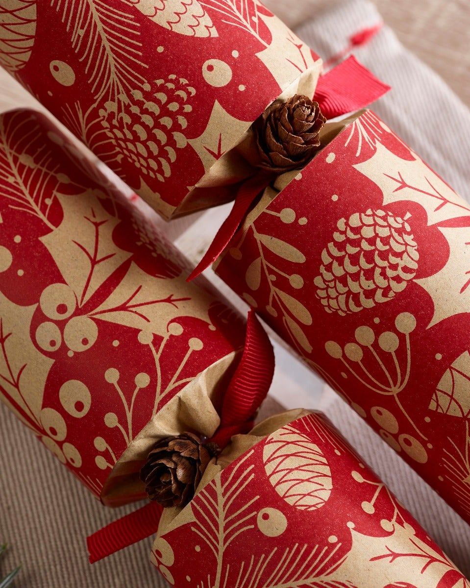 Winter Pine Cones Handmade Christmas Crackers