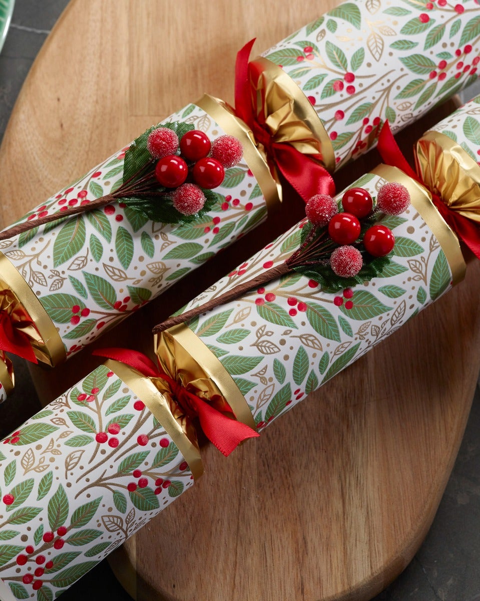 Winter Berry Handmade Christmas Crackers