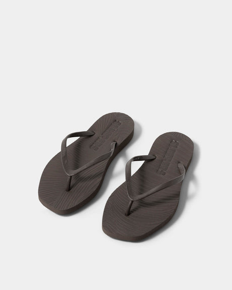 Brown-Sleepers-Flip-Flops