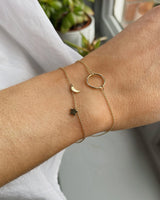 9kt-Gold-Circle-Pendant-Bracelet