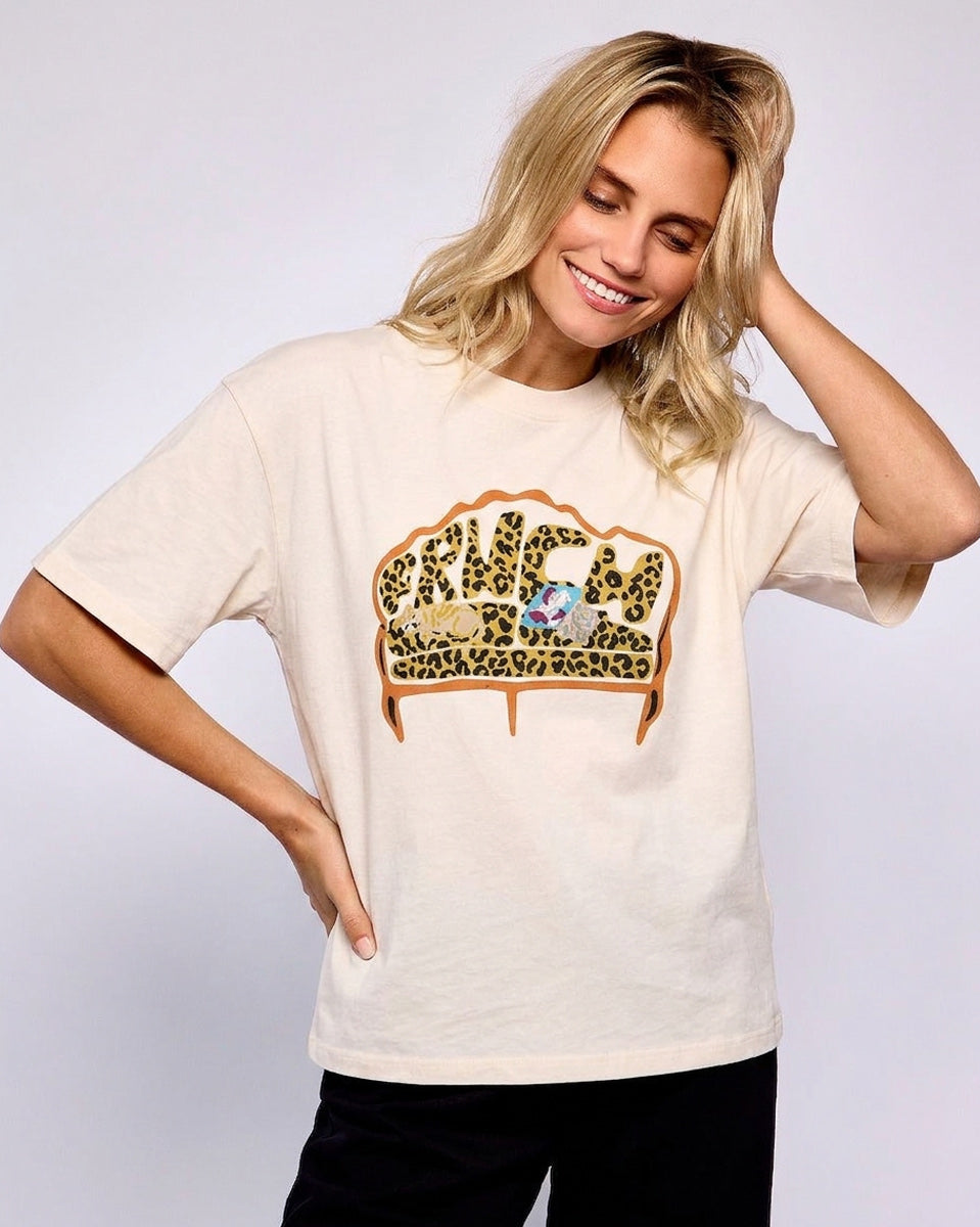 Cream Stevia Animal Logo T-Shirt