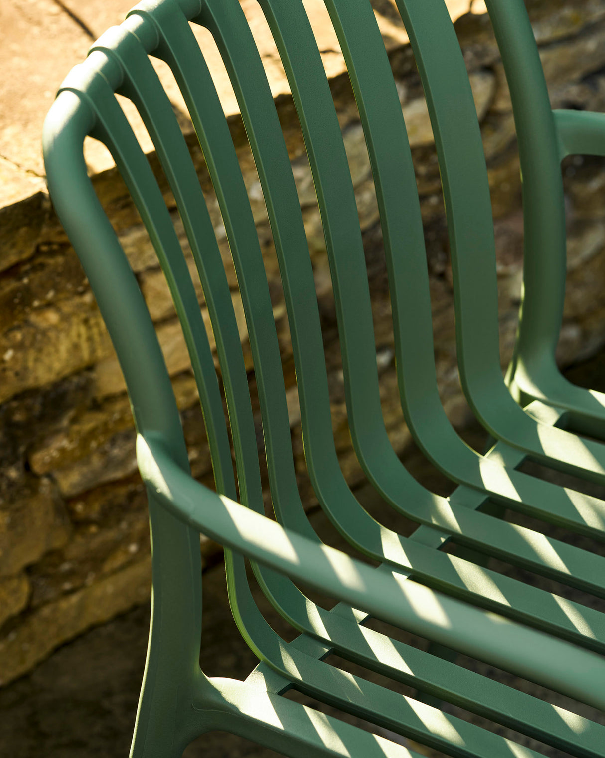 Forest Green Edgeworth Armchairs & Side Table Set