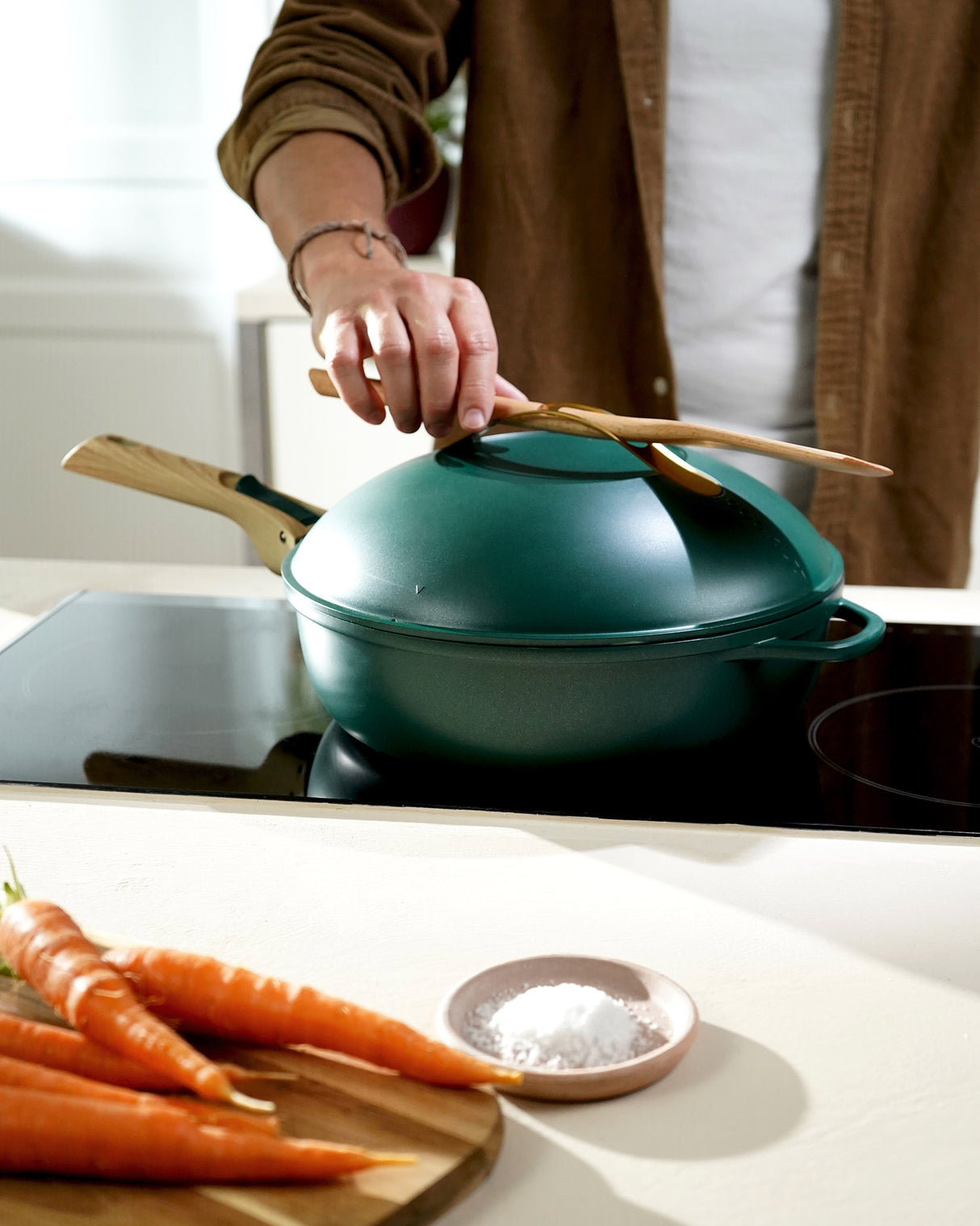 Canopy 28cm Lidded Non-Stick 8-in-1 Pan with Accessories