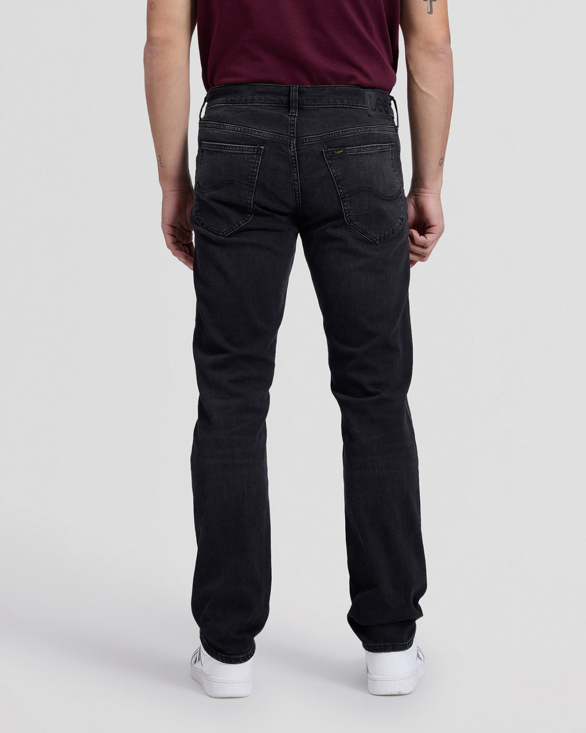 Playing With Matches Wash Daren Regular Straight Stretch Jeans