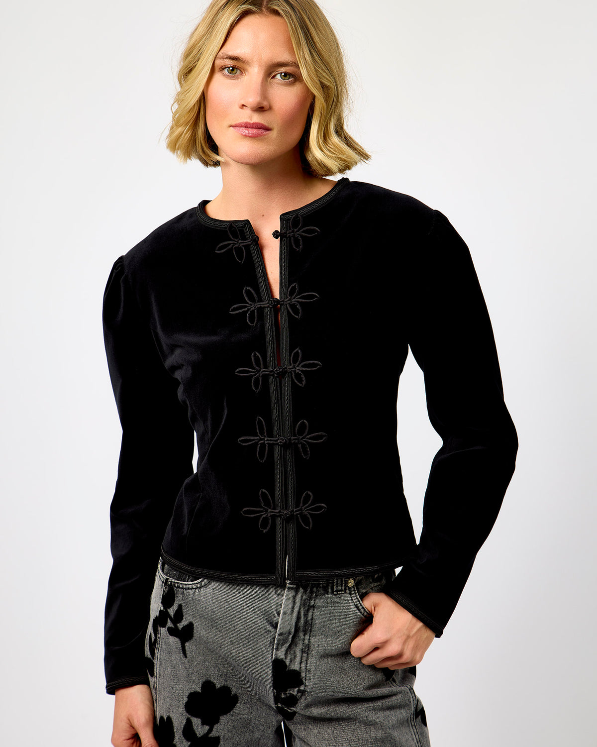 Black Jolina Velvet Blazer