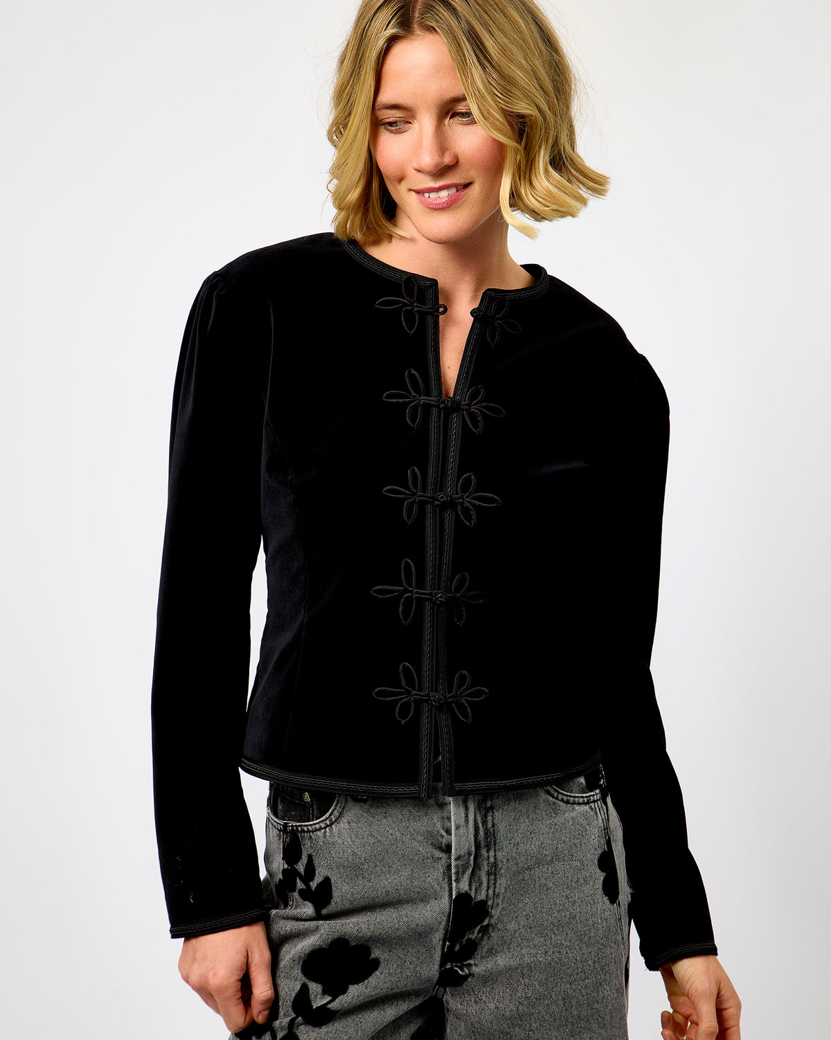 Black Jolina Velvet Blazer