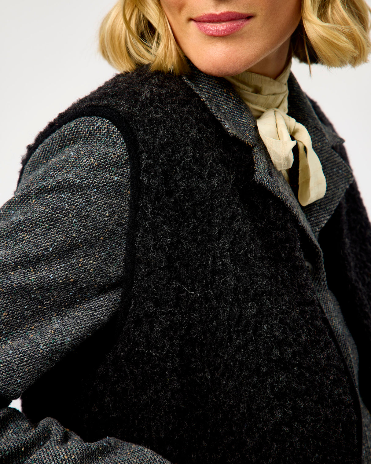 Black Textured Sheep Wool Pepitko Vest